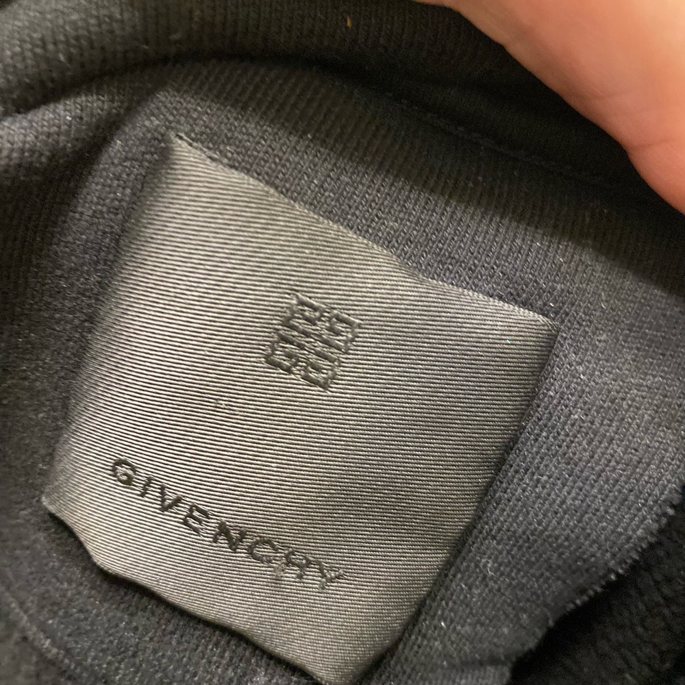 GIVENCHY 4G Logo Hoodie - Picture 8 of 10